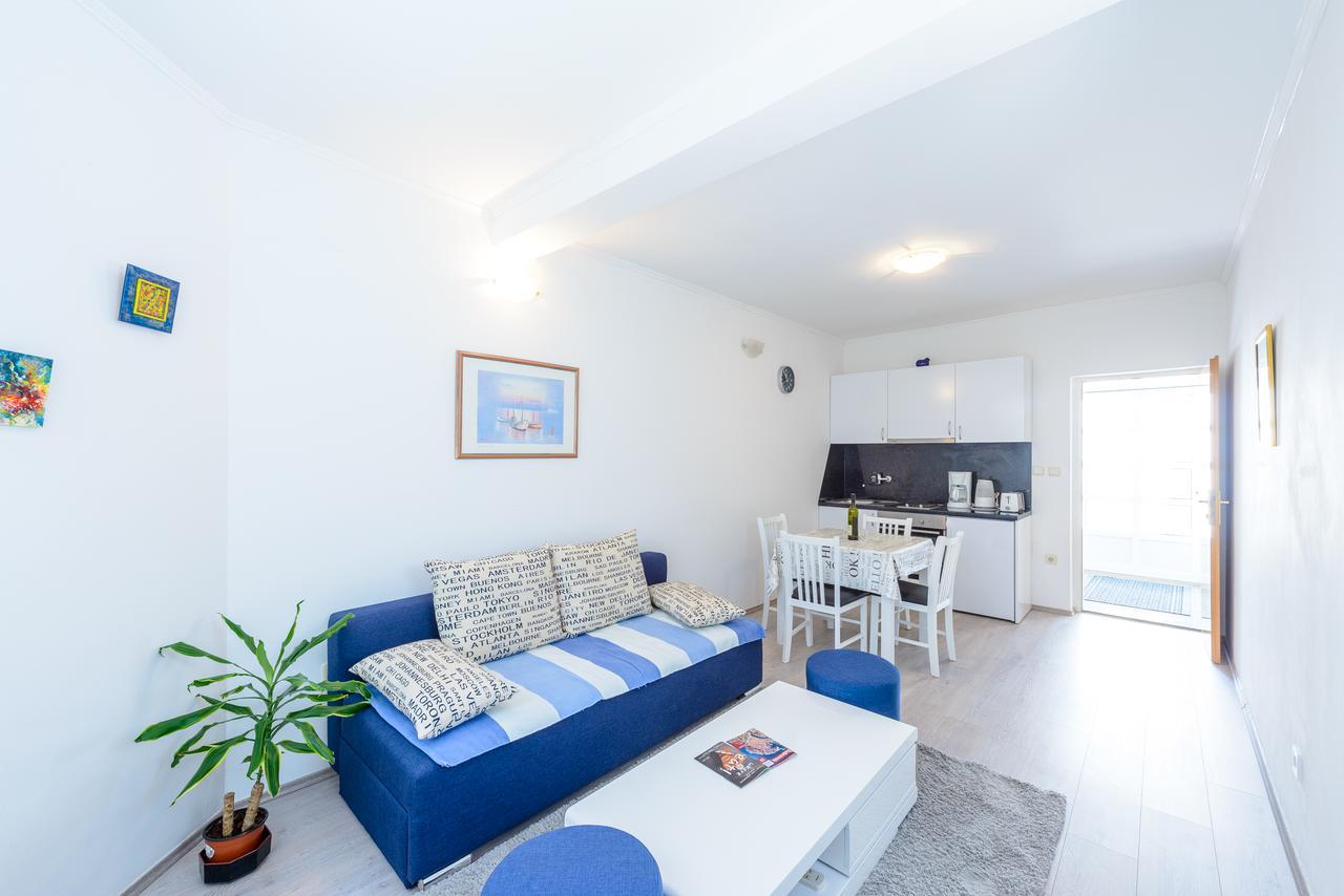 Apartments Ella ดูบรอฟนิก ภายนอก รูปภาพ