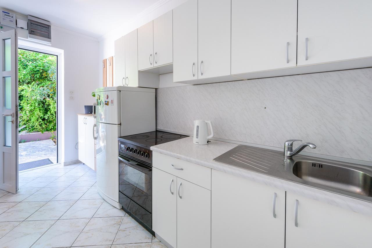 Apartments Ella ดูบรอฟนิก ภายนอก รูปภาพ